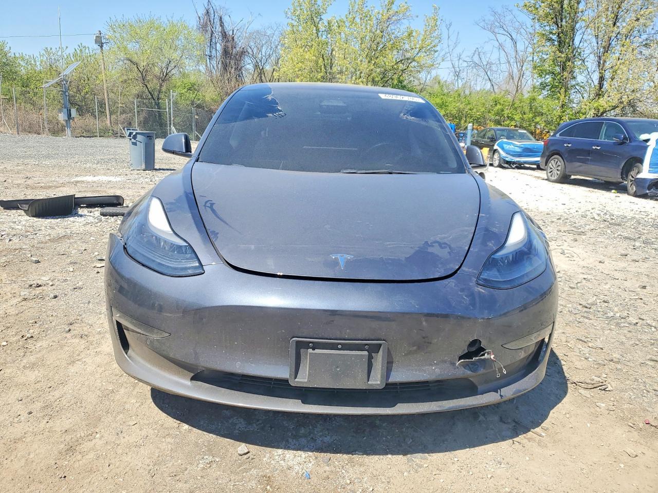 2022 Tesla Model 3 - Image 5