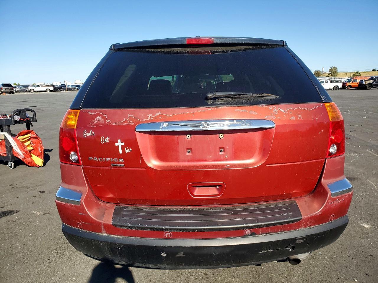 2006 Chrysler Pacifica Touring - Image 6