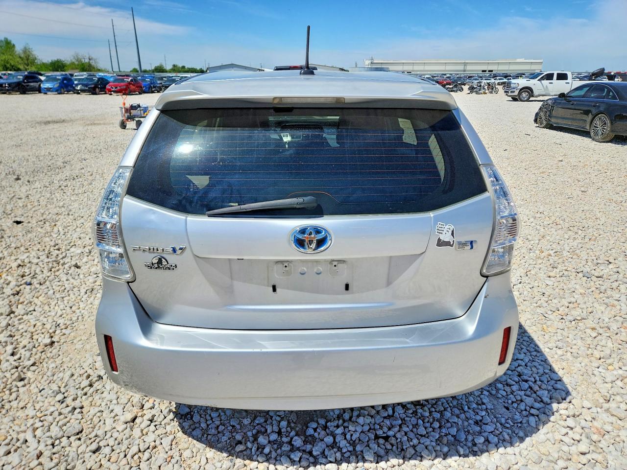 2014 Toyota Prius V Five - Фото 6