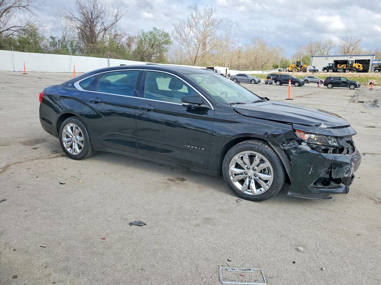 2017 Chevrolet Impala Lt - Image 4
