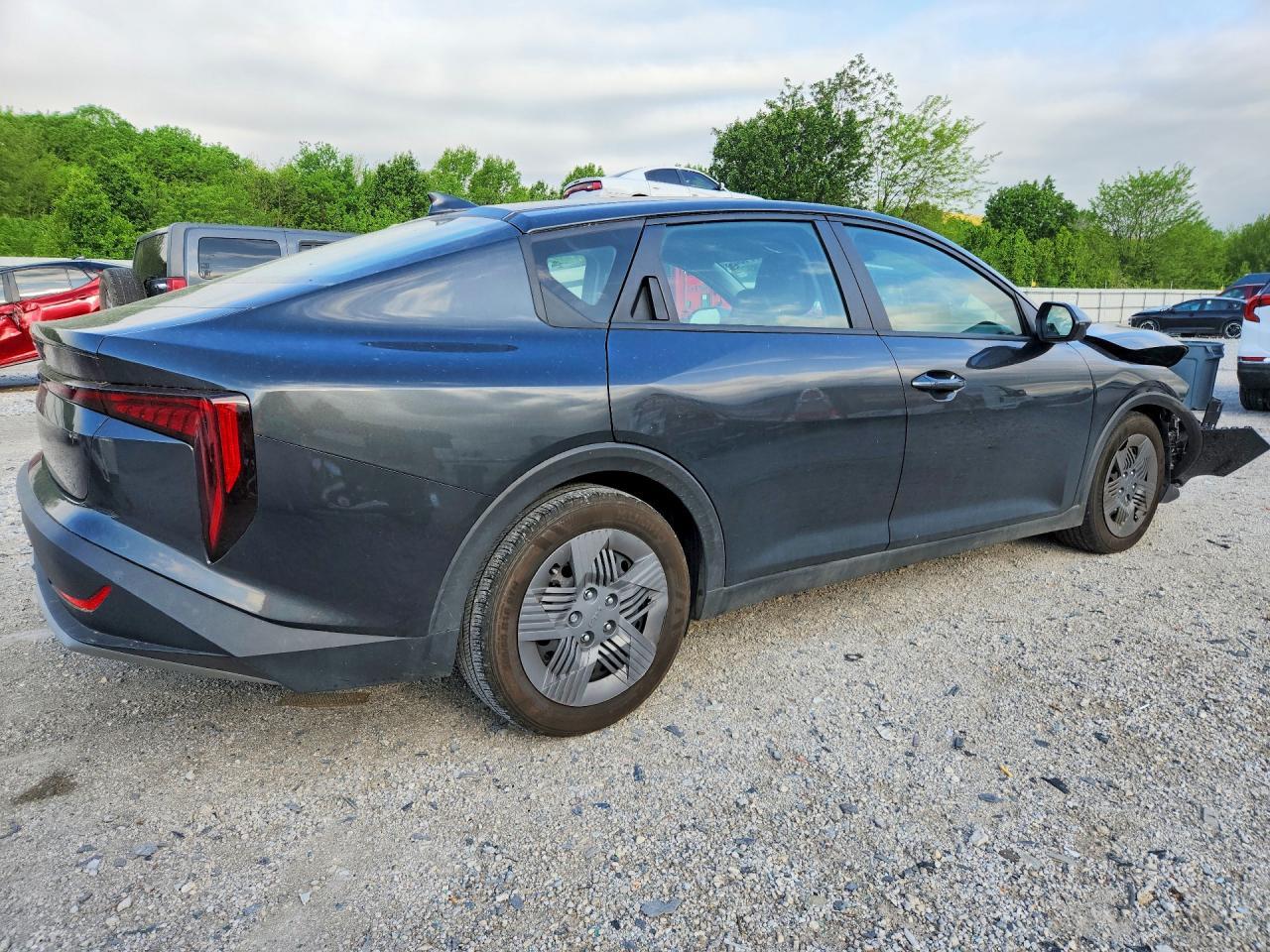 2025 Kia K4 Lx - Image 3