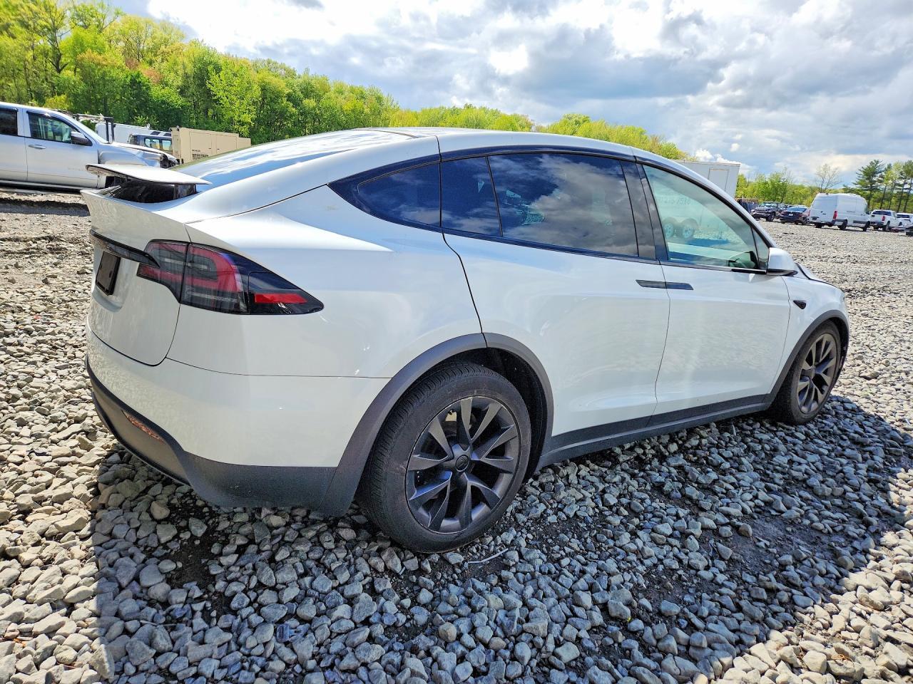 2023 Tesla Model X - Фото 3