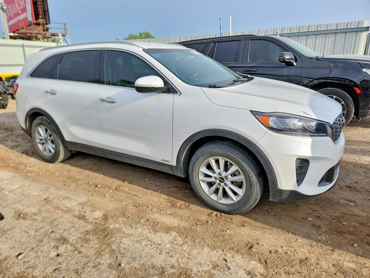 2020 Kia Sorento Lx - Фото 4