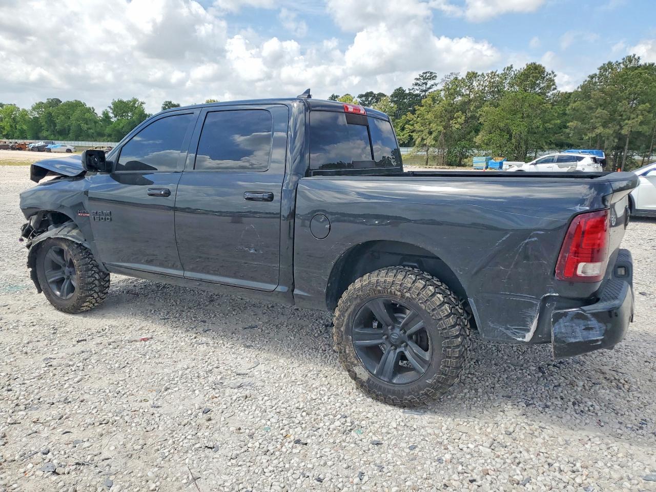 2016 Ram 1500 Sport - Фото 2