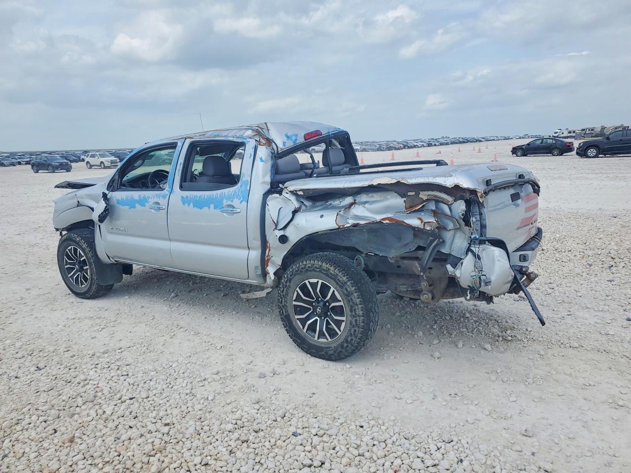 2005 Toyota Tacoma Double Cab - Фото 2