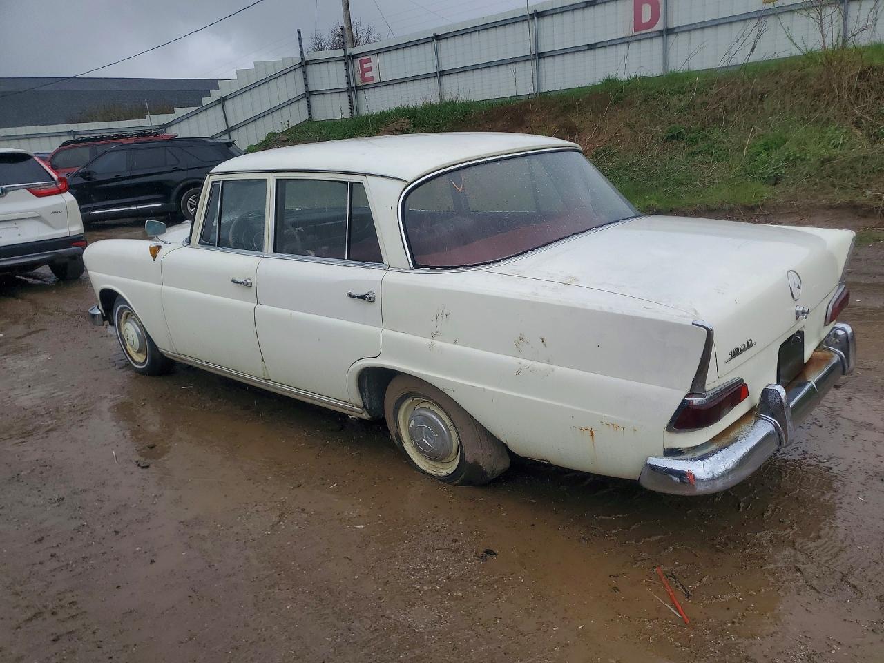 1963 Mercedes-Benz 190D - Фото 2