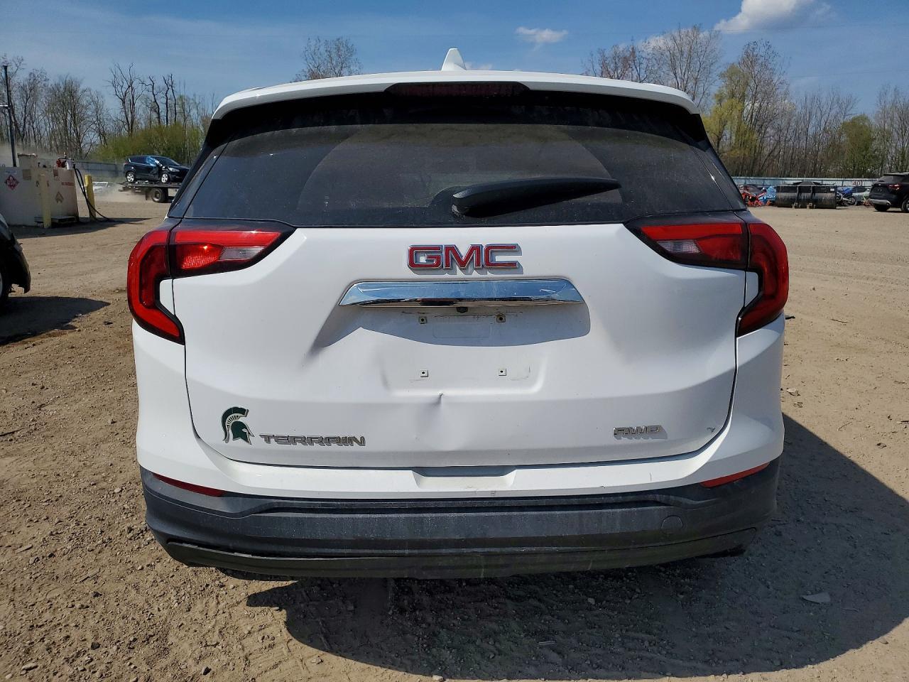 2019 GMC Terrain Sle - Image 6