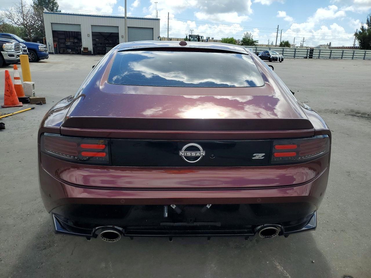 2024 Nissan Z Performance - Image 6