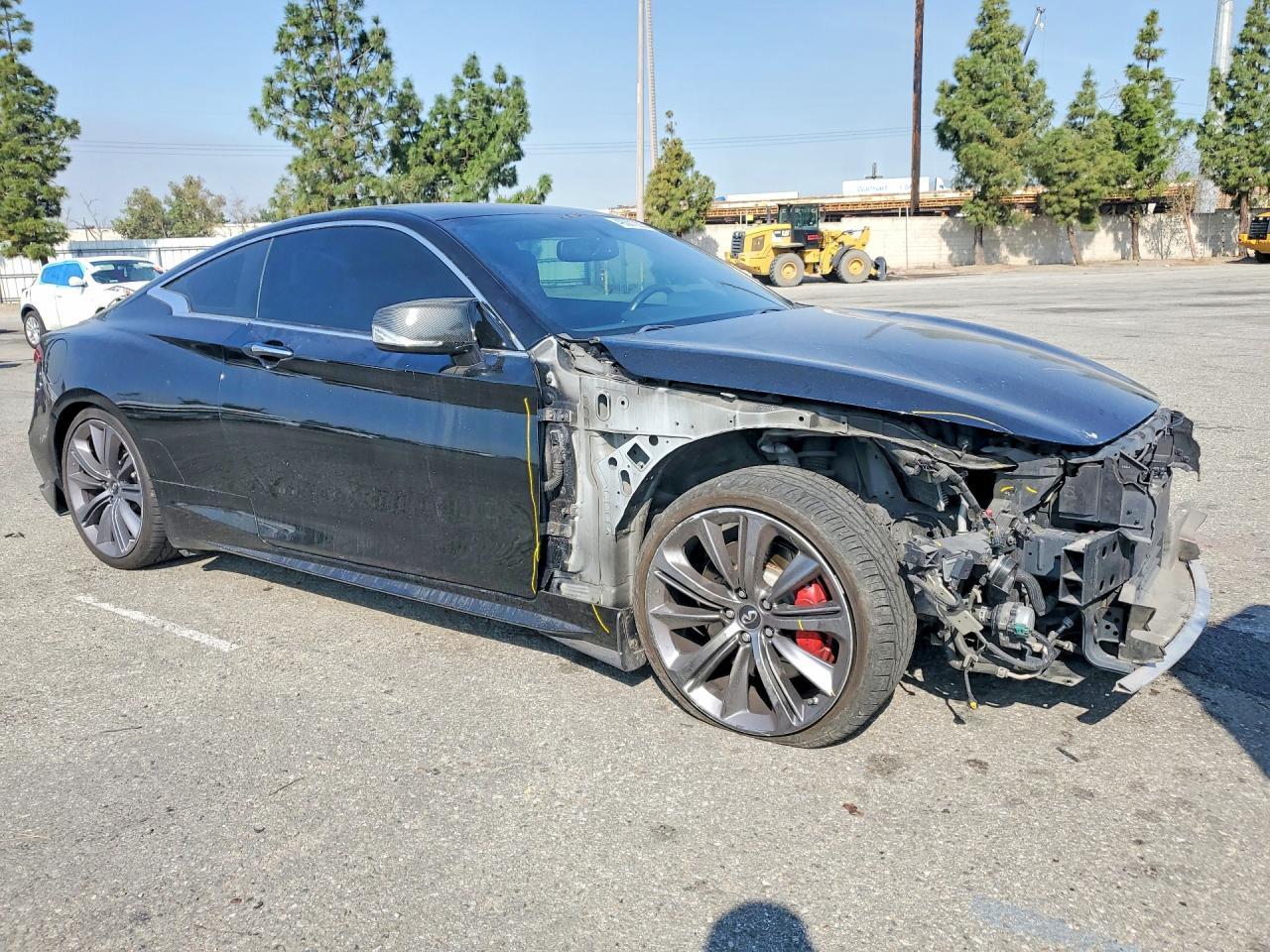 2018 Infiniti Q60 Red Sport 400 - Image 4