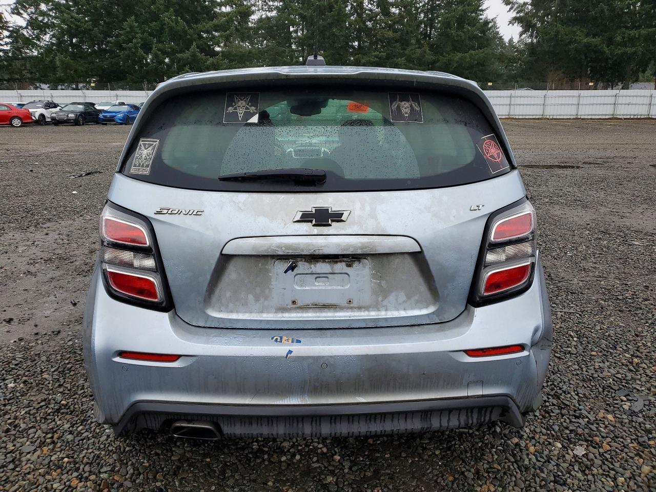 2018 Chevrolet Sonic Lt - Фото 6