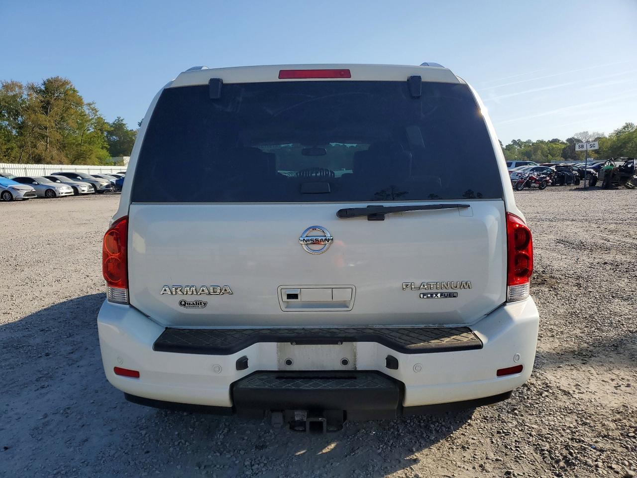 2015 Nissan Armada Platinum - Фото 6