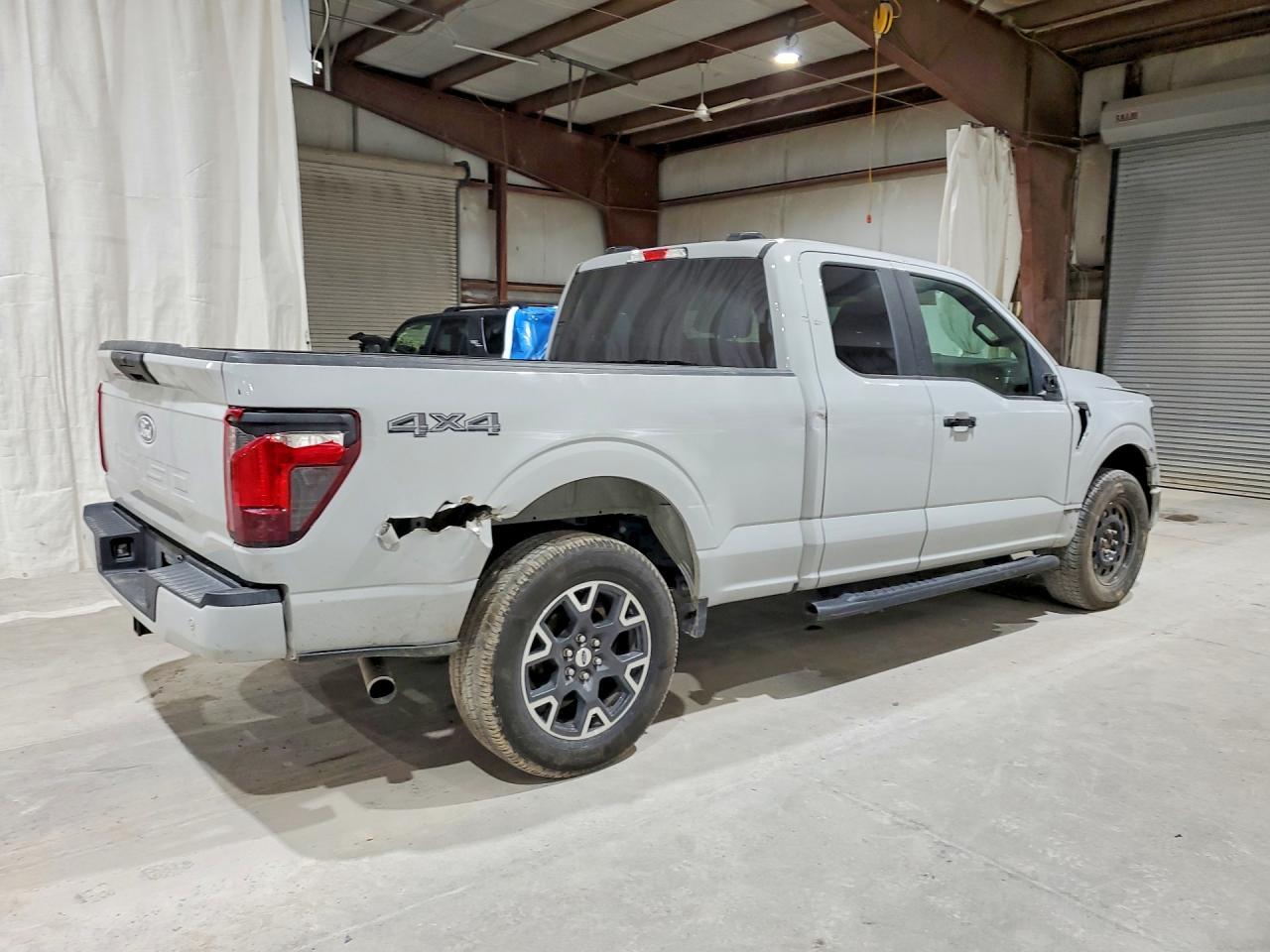 2024 Ford F150 Stx - Фото 3