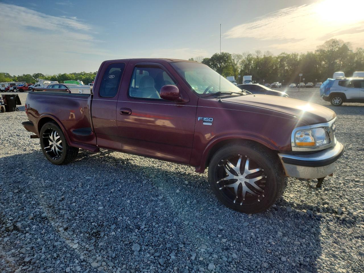 1998 Ford F150 - Image 4