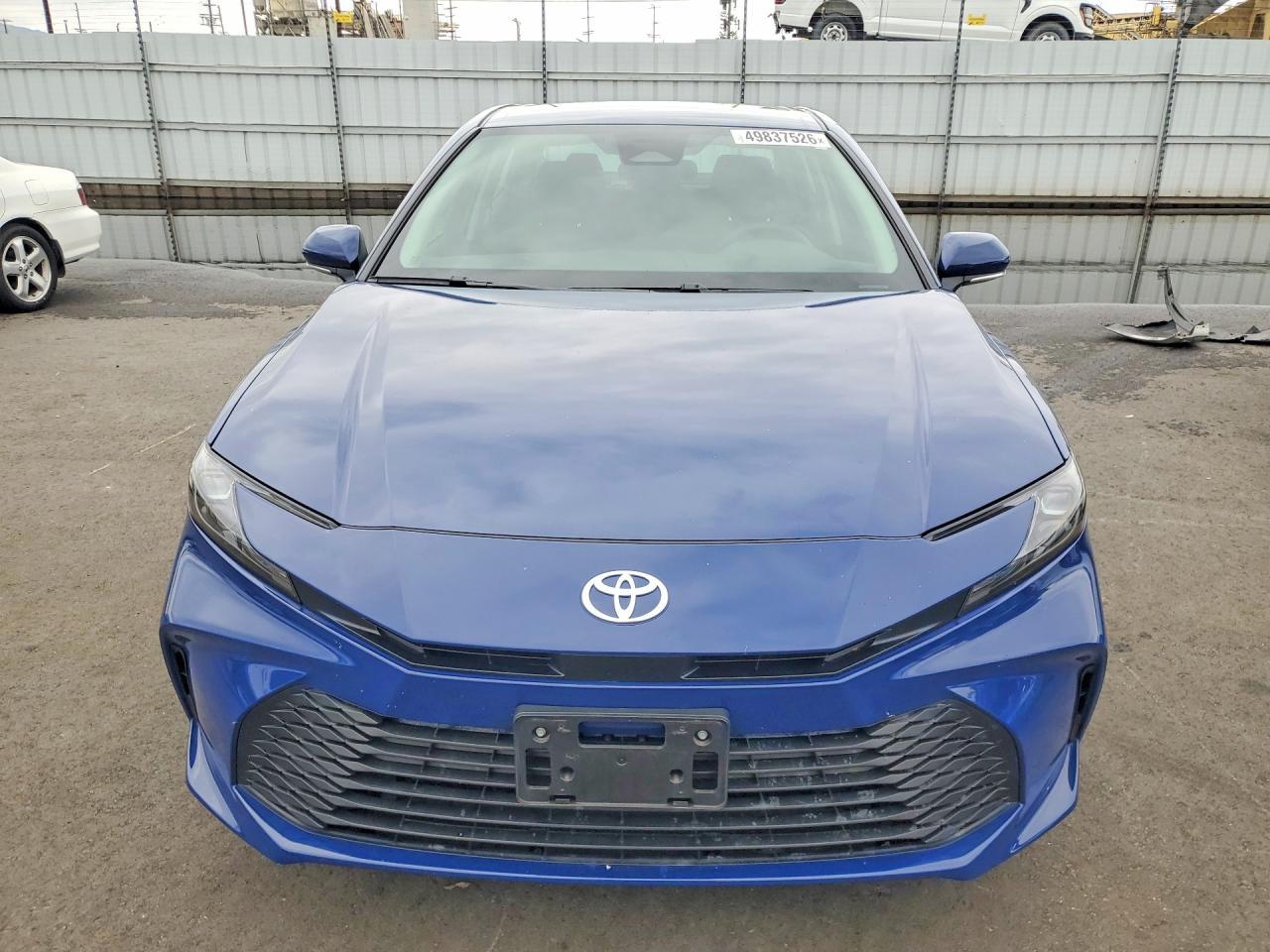 2025 Toyota Camry Le - Фото 5