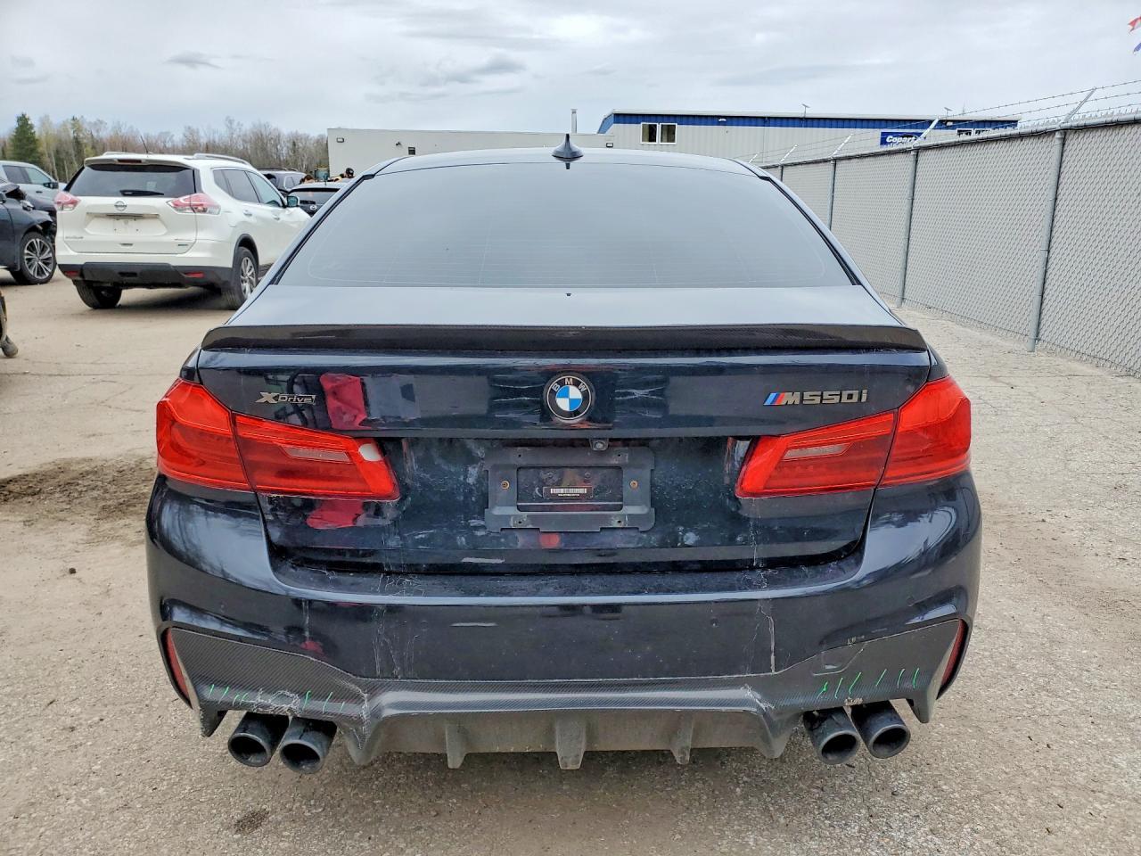 2020 BMW M550Xi - Фото 6