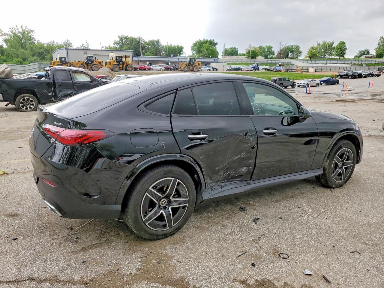 2024 Mercedes-Benz Glc Coupe 300 4Matic - Фото 3