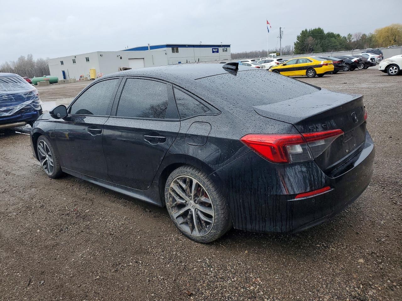 2022 Honda Civic Touring - Image 2