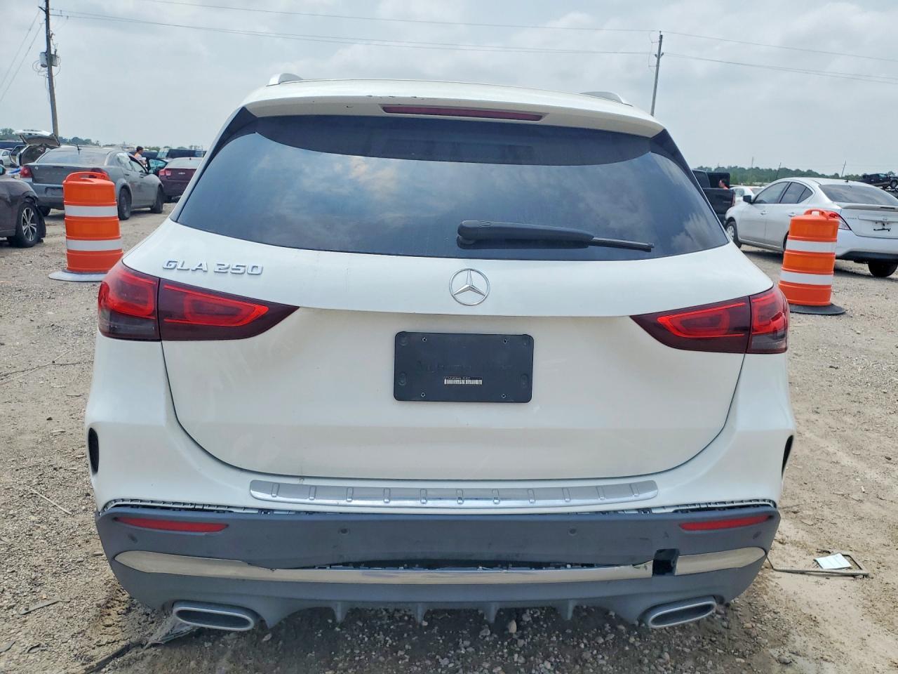 2021 Mercedes-Benz Gla 250 - Image 6