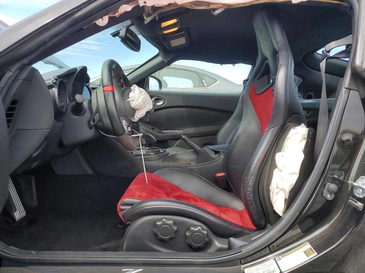 2016 Nissan 370Z Nismo Tech - Фото 7