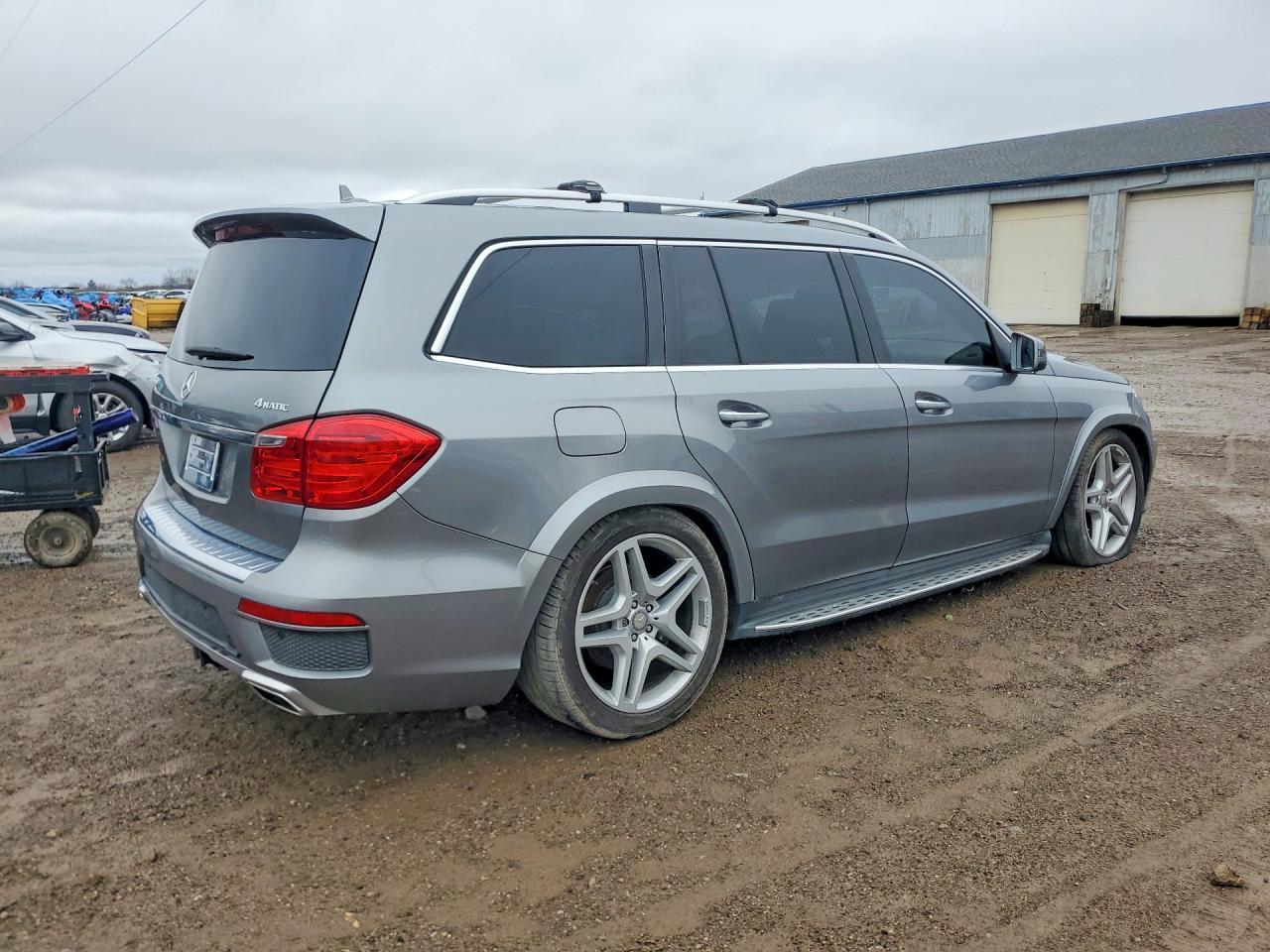 2015 Mercedes-Benz Gl 550 4Matic - Фото 3