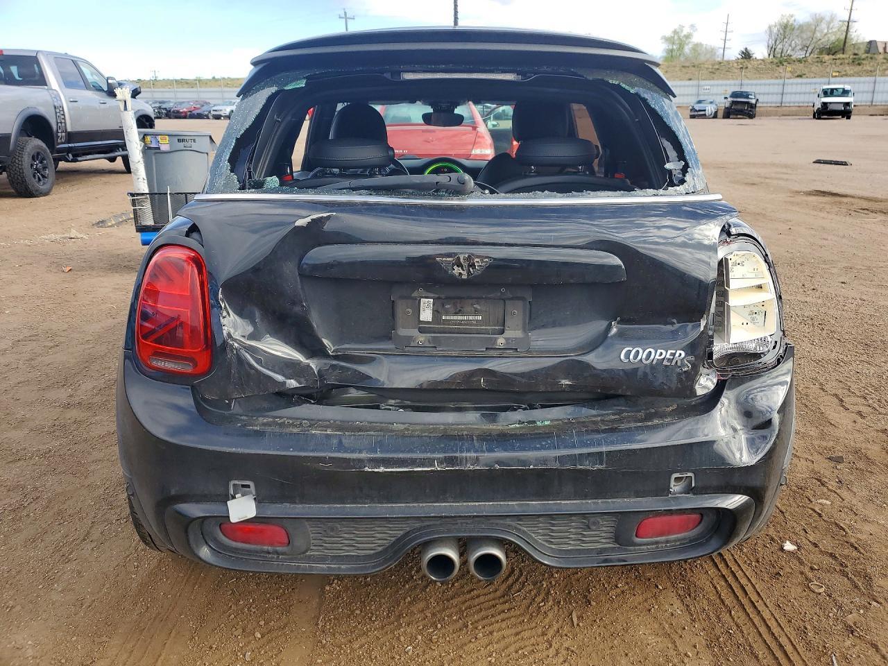 2019 Mini Cooper S - Image 6