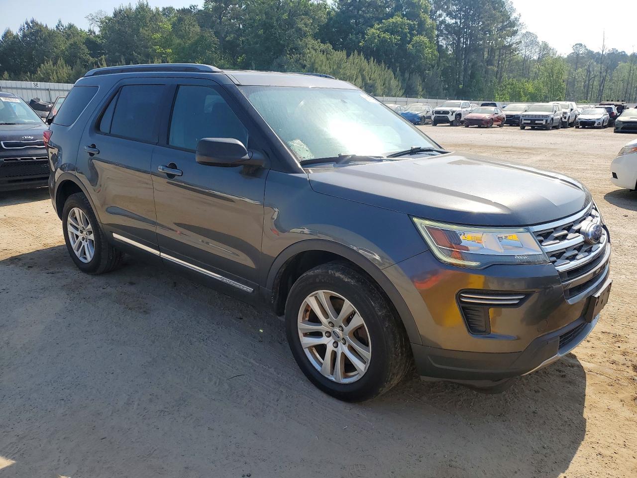 2018 Ford Explorer Xlt - Image 4