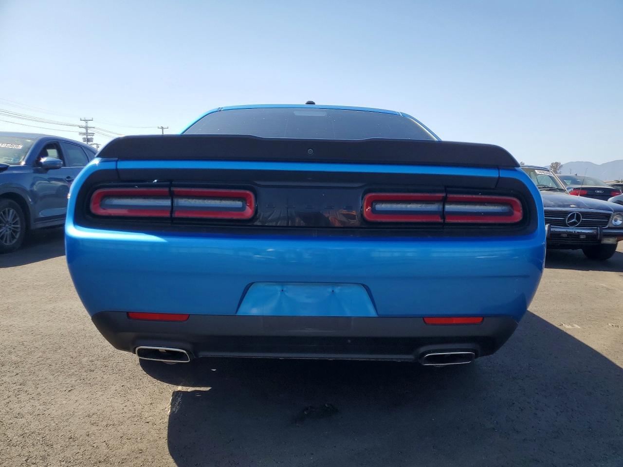 2023 Dodge Challenger Sxt - Image 6
