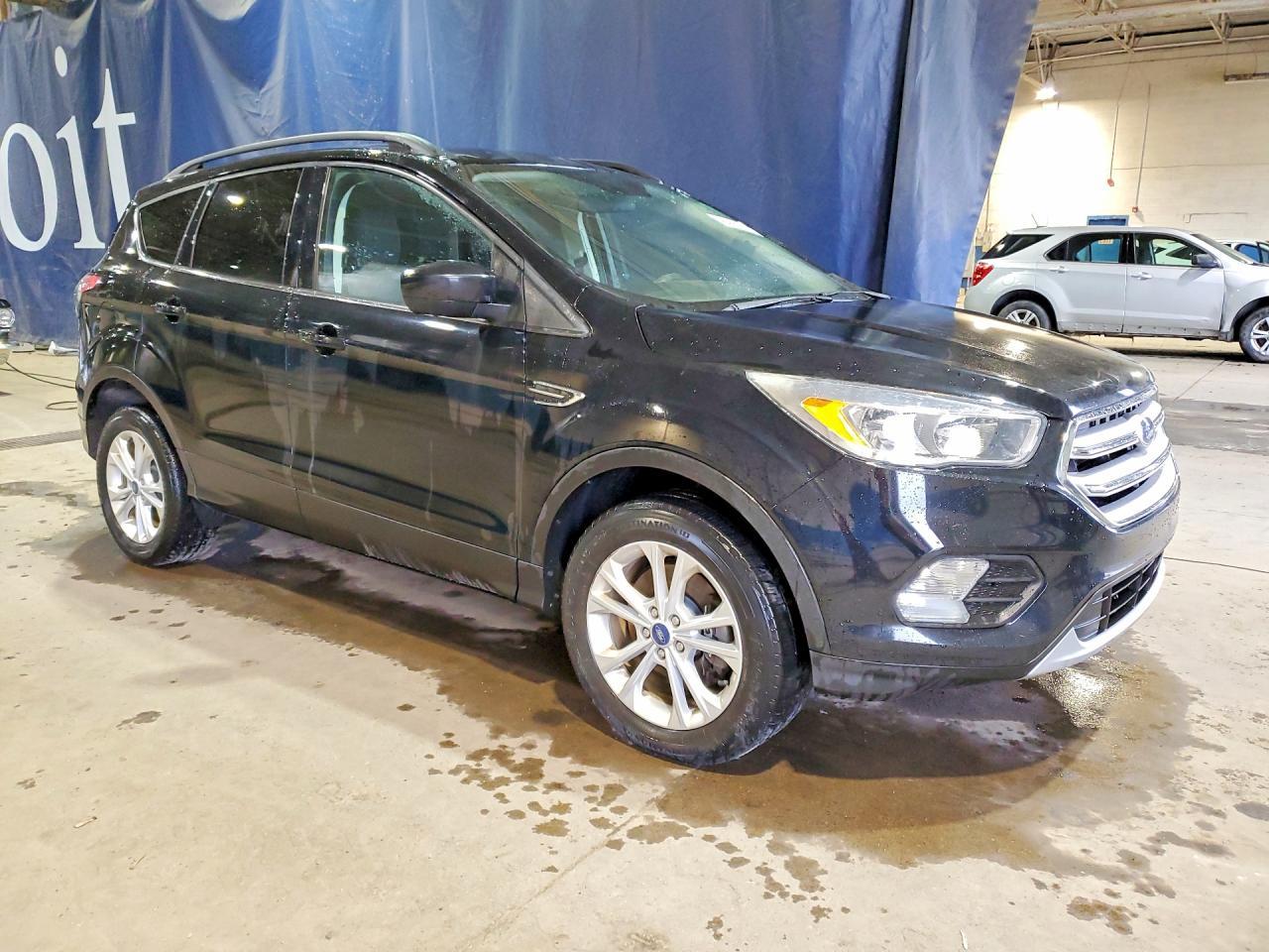 2018 Ford Escape Se - Фото 4