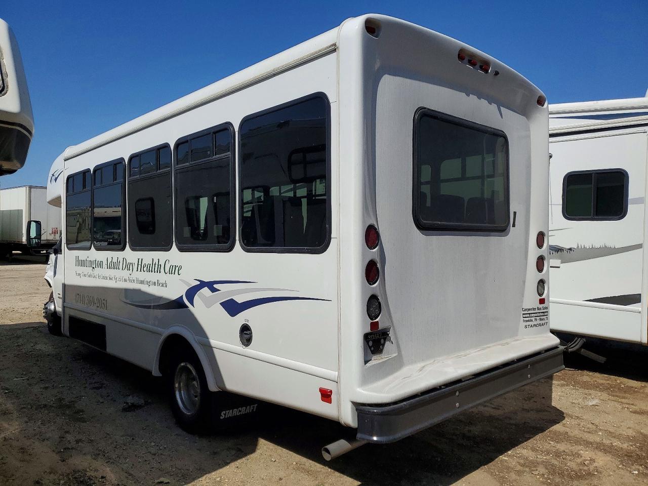 2024 Chevrolet Express G4500 - Image 3