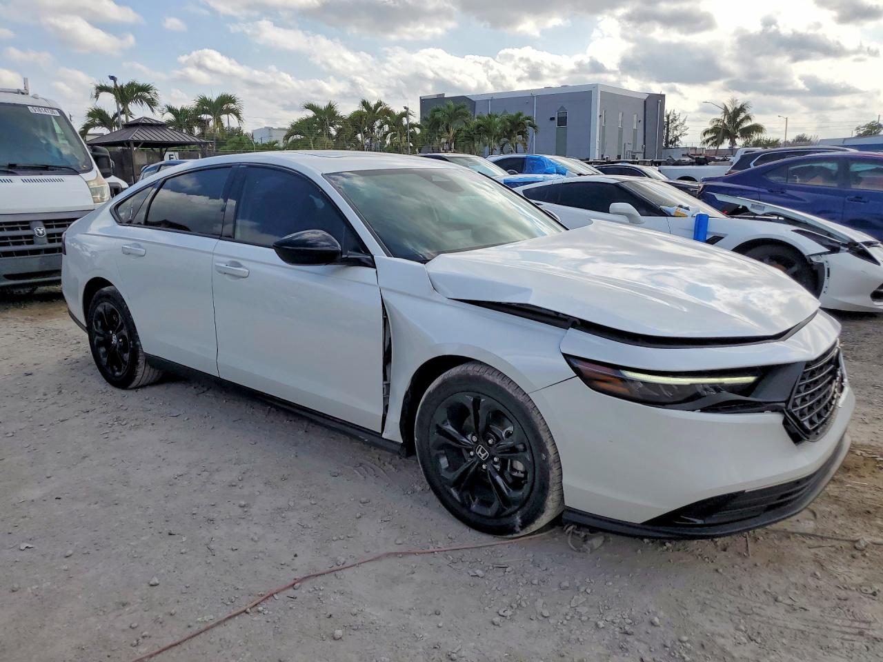 2025 Honda Accord Se - Image 4