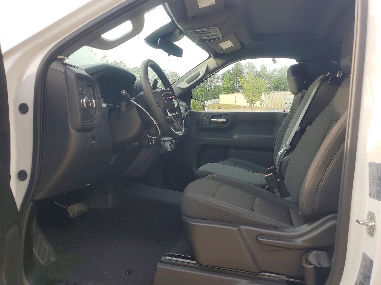 2025 GMC Sierra C1500 - Фото 7