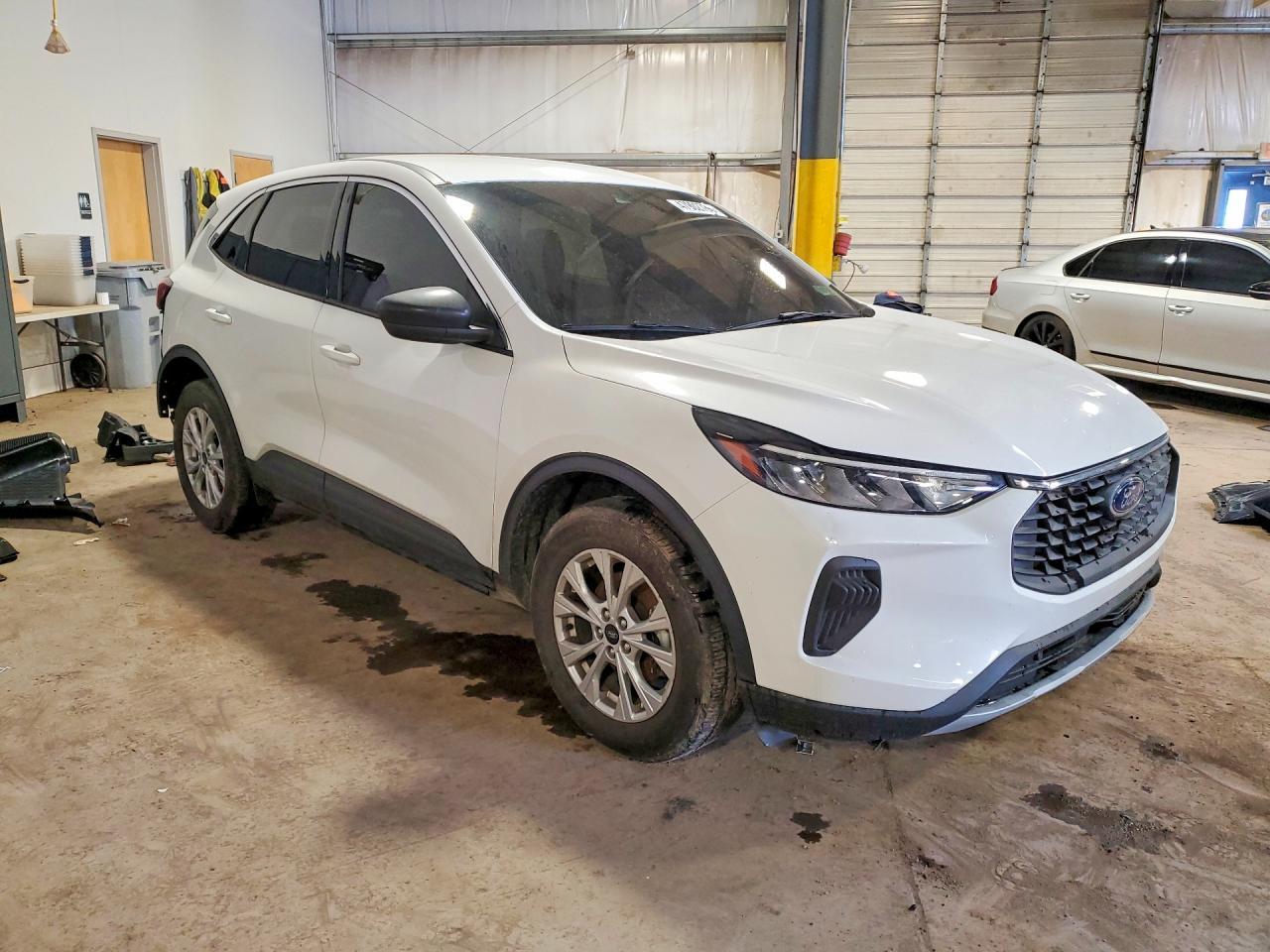 2023 Ford Escape Active - Image 4