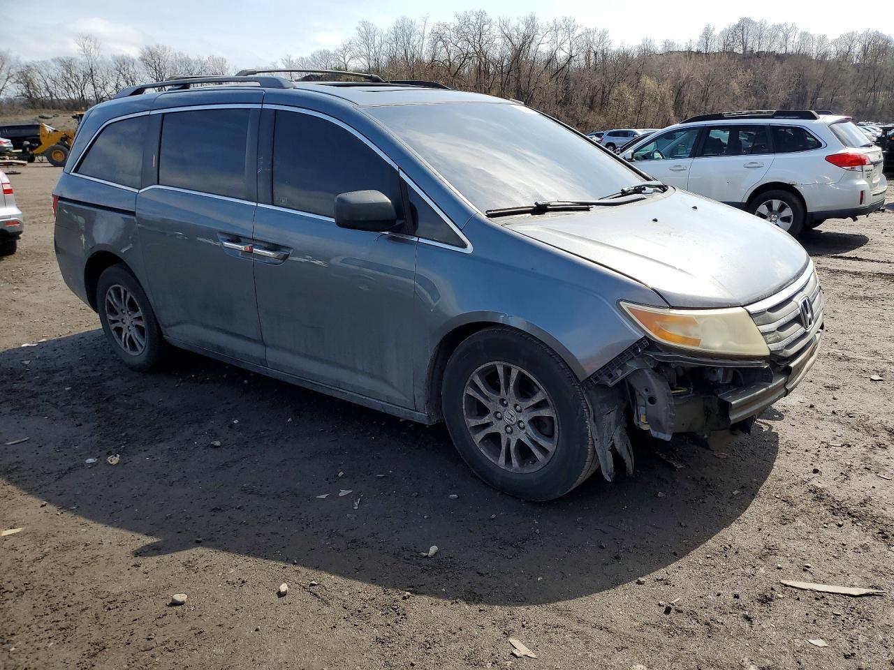 2011 Honda Odyssey Exl - Image 4