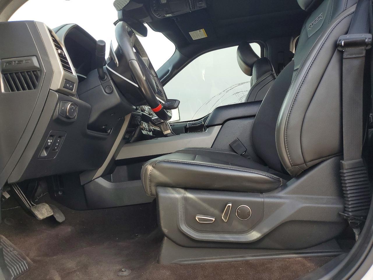 2019 Ford F150 Raptor - Фото 7