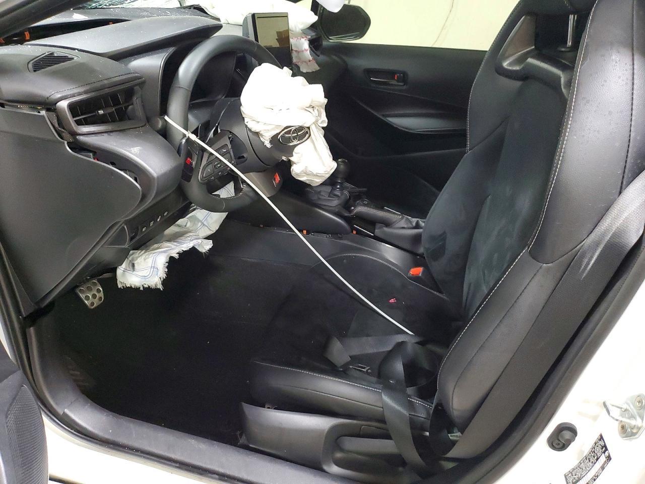 2025 Toyota Gr Corolla Premium - Фото 7