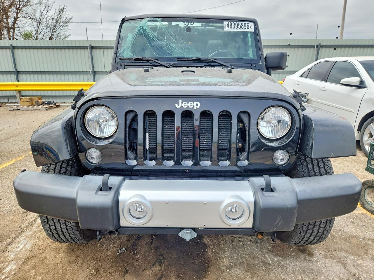2015 Jeep Wrangler Unlimited Sahara - Фото 5
