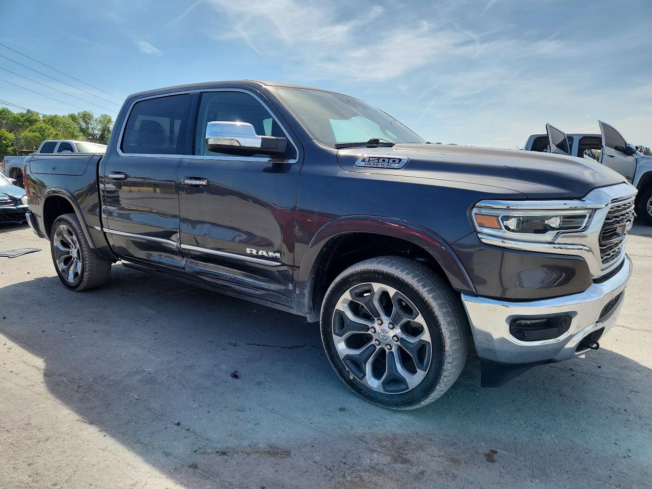 2019 Ram 1500 Limited - Фото 4