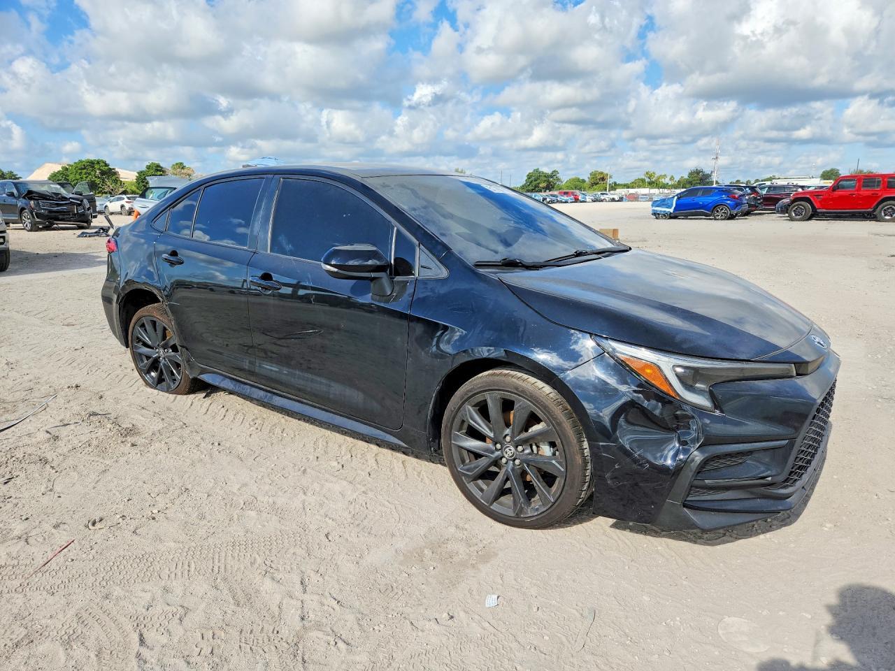 2024 Toyota Corolla Se - Image 4