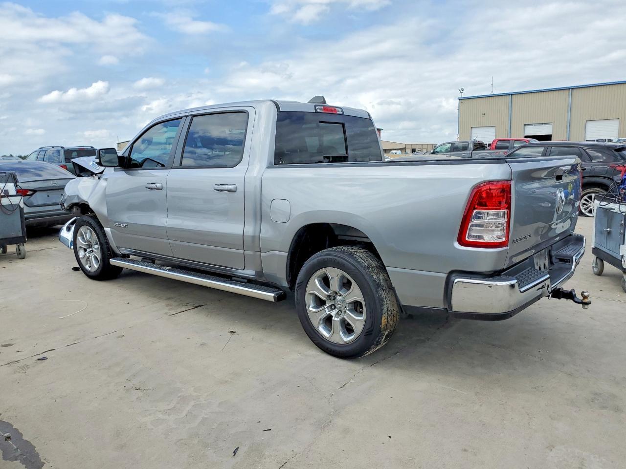 2021 Ram 1500 Big Horn - Фото 2