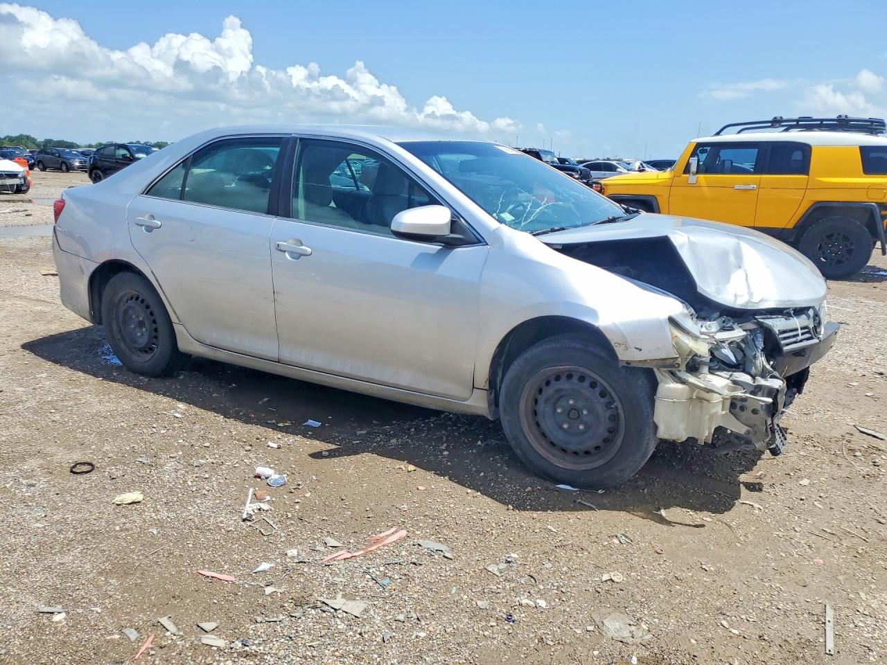 2012 Toyota Camry L - Image 4