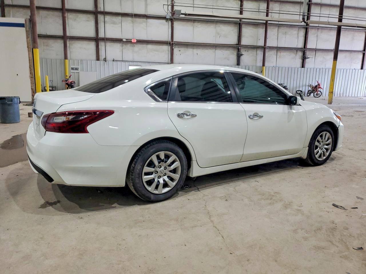 2018 Nissan Altima 2.5 S - Image 3