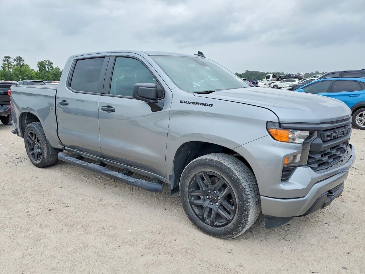 2024 Chevrolet Silverado C1500 Custom - Фото 4