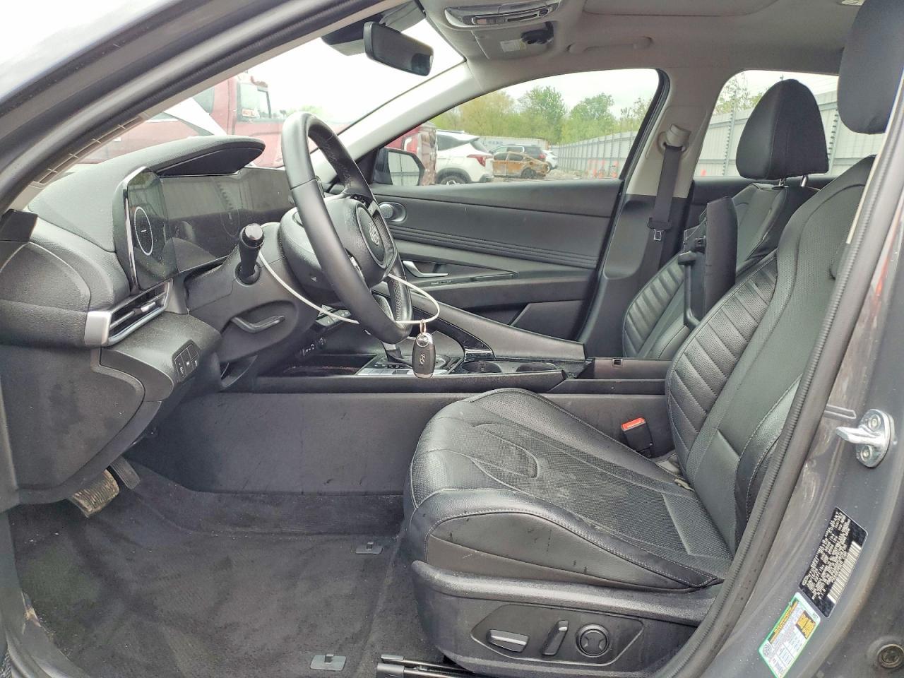 2023 Hyundai Elantra Limited - Фото 7