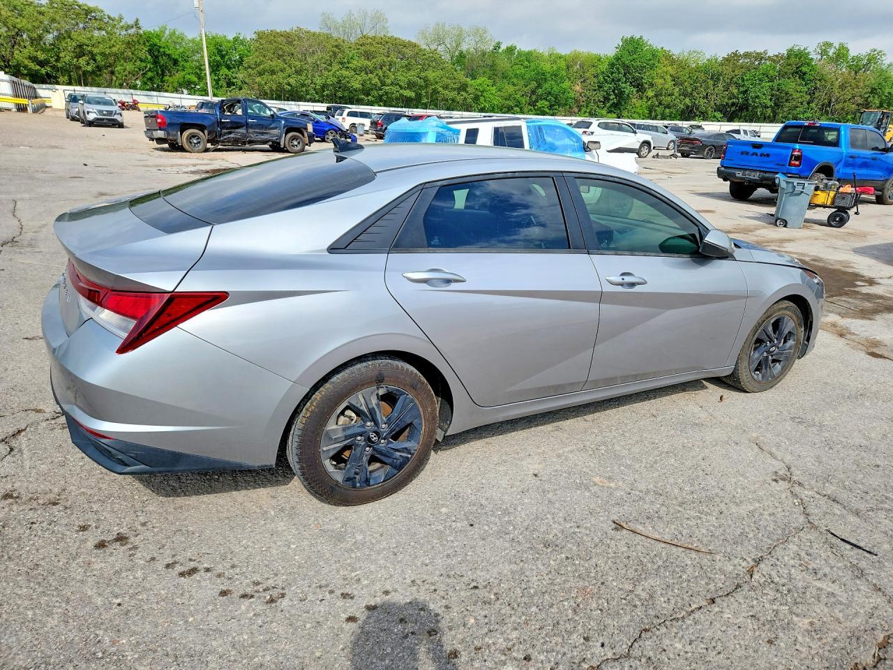 2021 Hyundai Elantra Sel - Фото 3