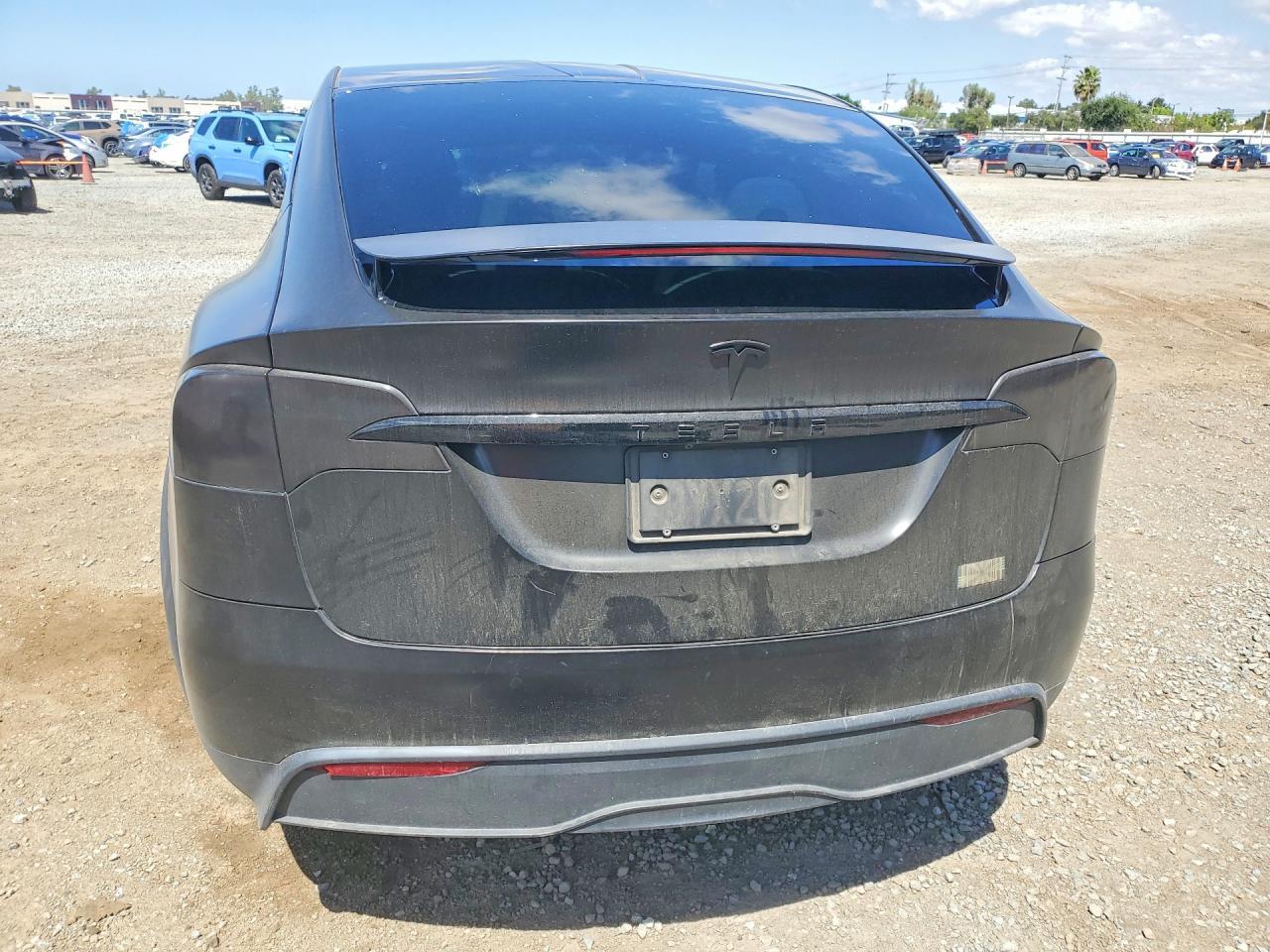 2022 Tesla Model X - Image 6