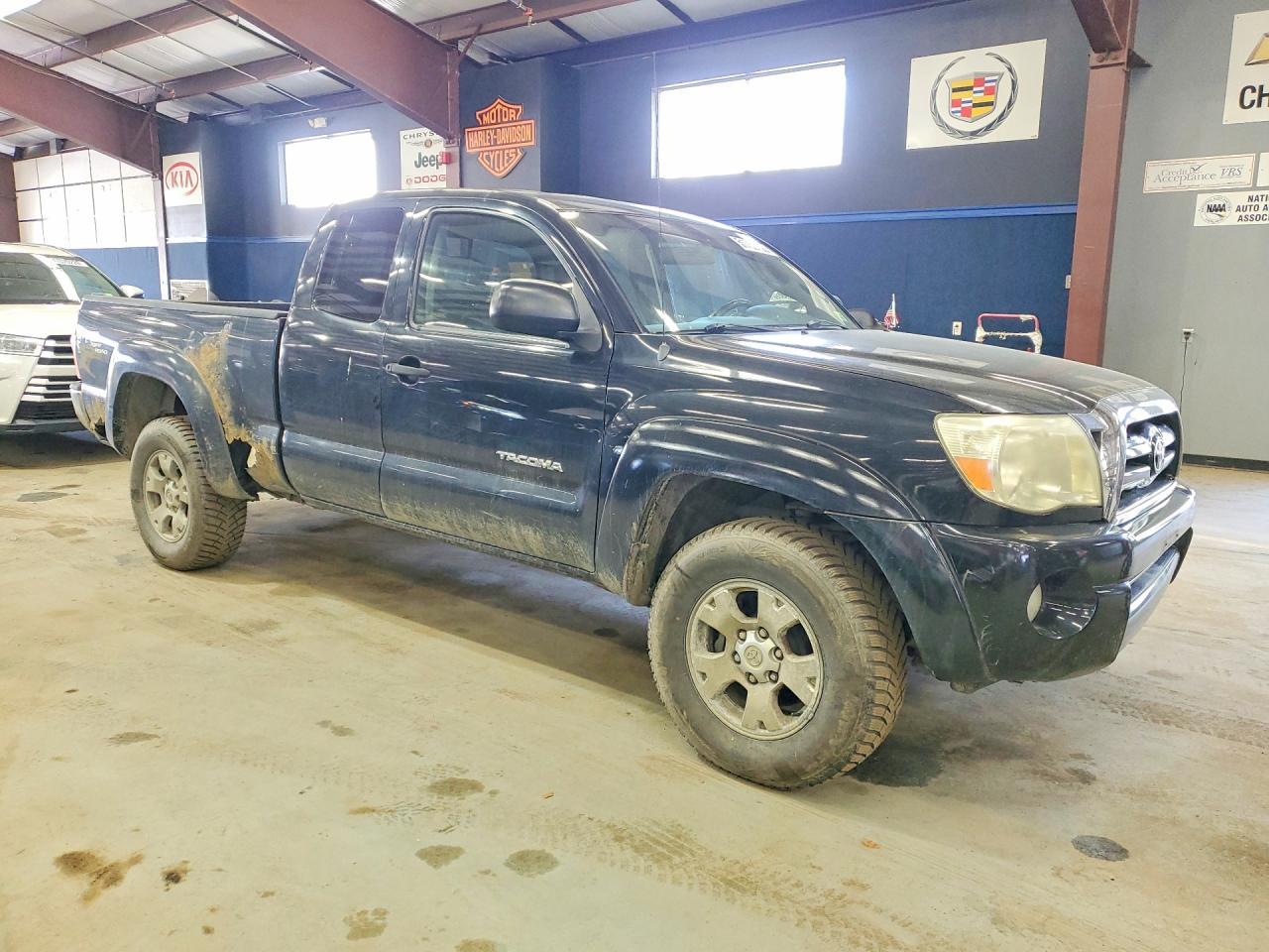 2007 Toyota Tacoma Access Cab - Image 4