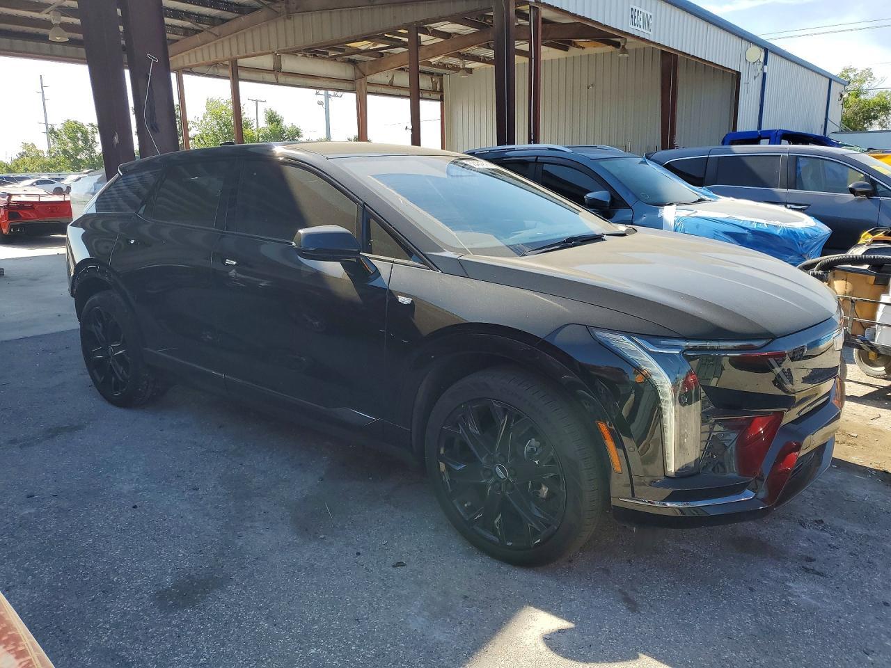 2025 Cadillac Optiq Sport - Image 4