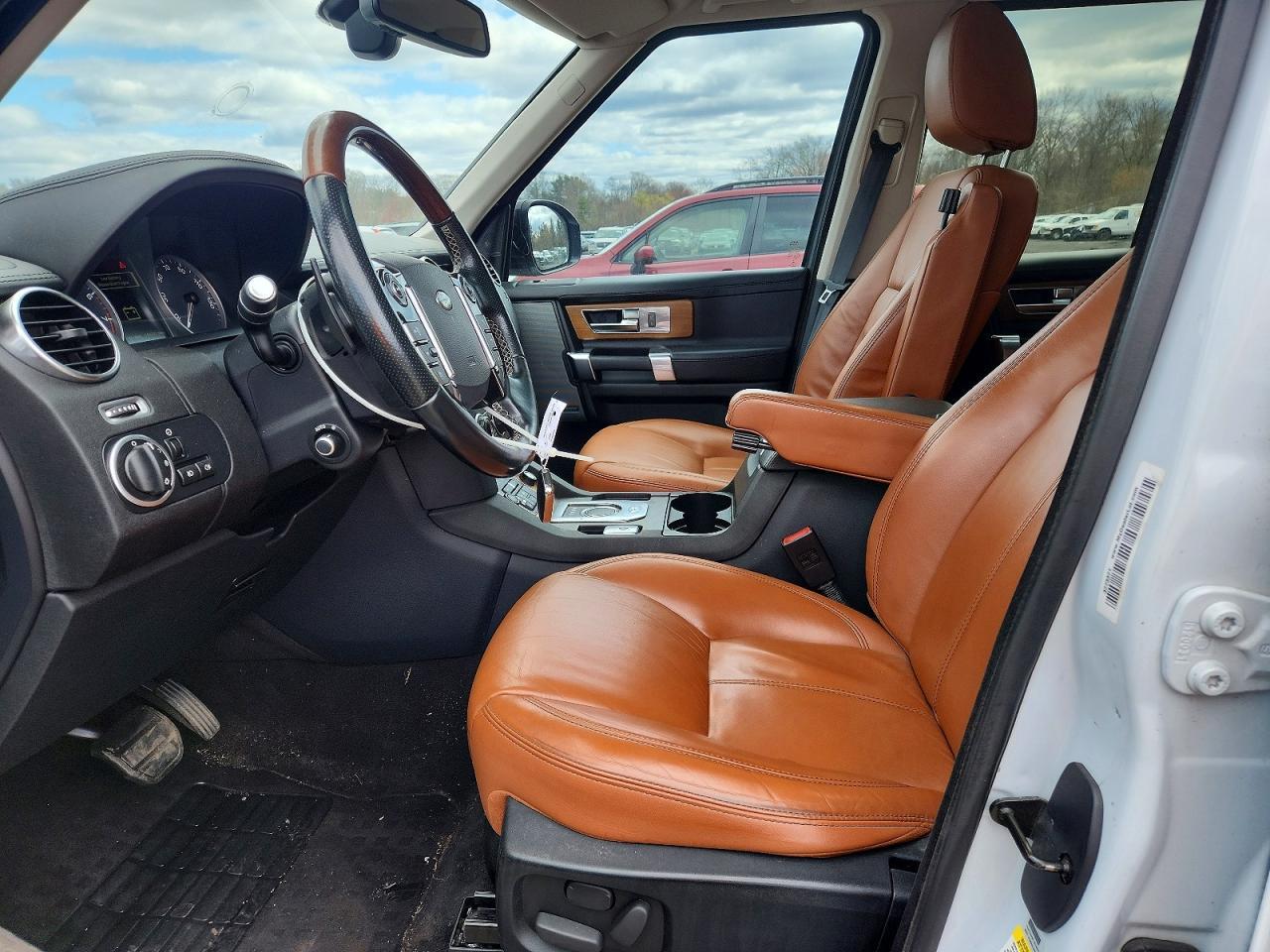2016 Land Rover Lr4 Hse Luxury - Image 7