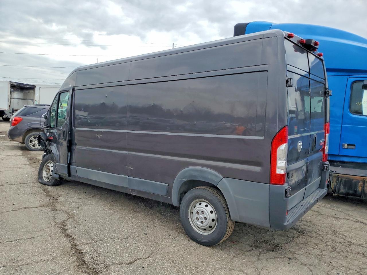 2018 Ram Promaster 2500 Delivery Van - Image 2