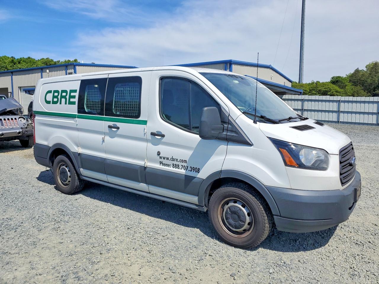 2017 Ford Transit 150 Utility / Service Van - Image 4